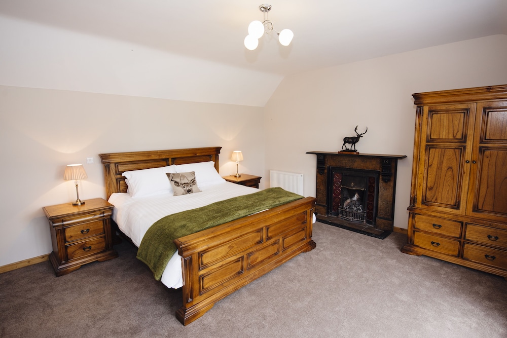 Deluxe Double Room, Hill View photo 1