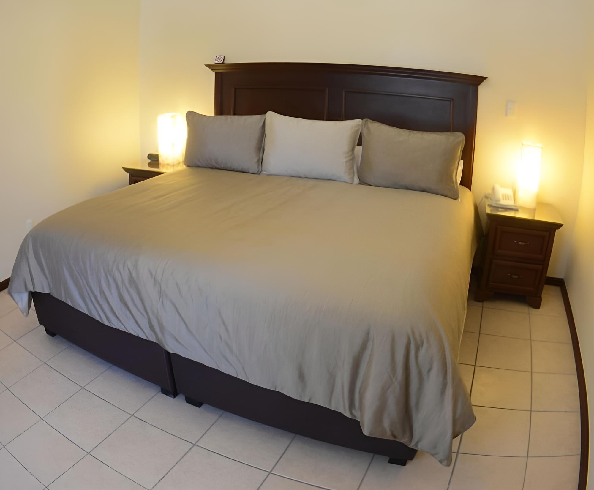 Suite, 1 Double Bed photo 3