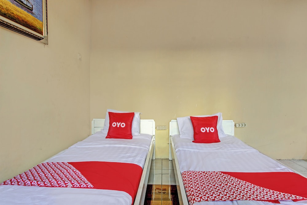 Deluxe Twin Room photo 3