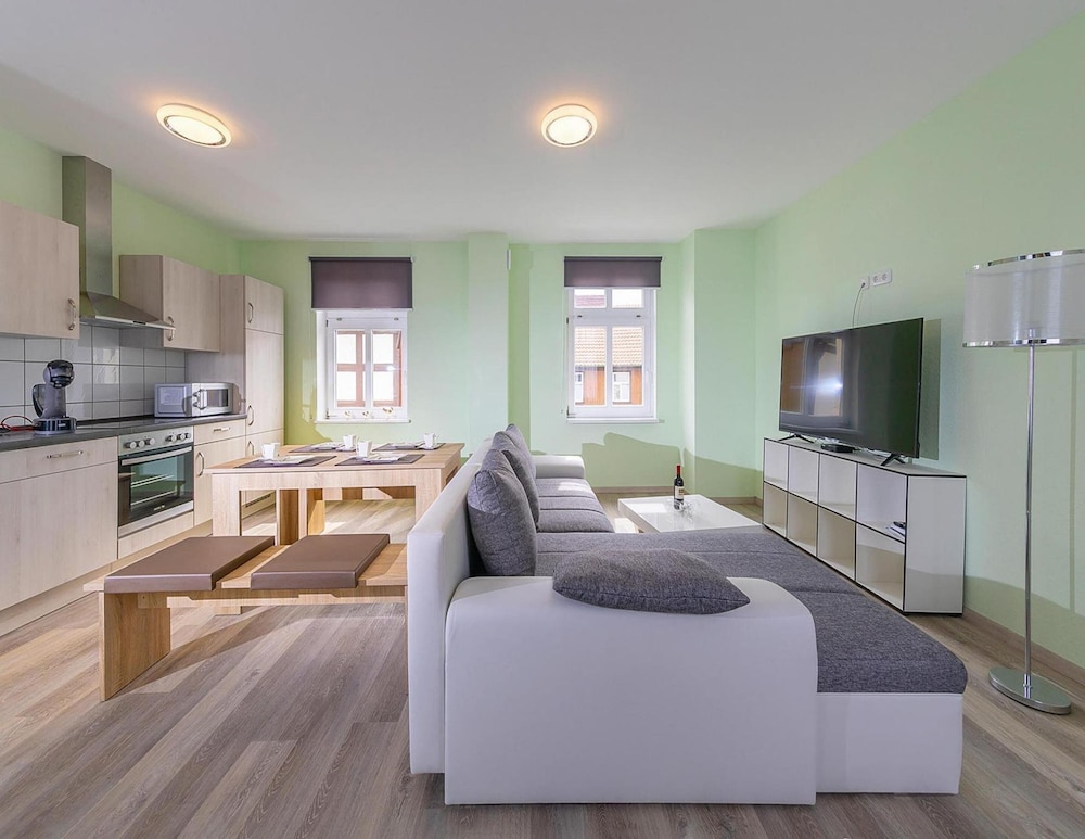 Apartment photo 1