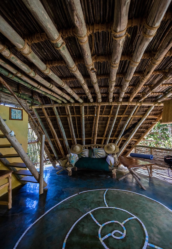 Family Bungalow photo 3