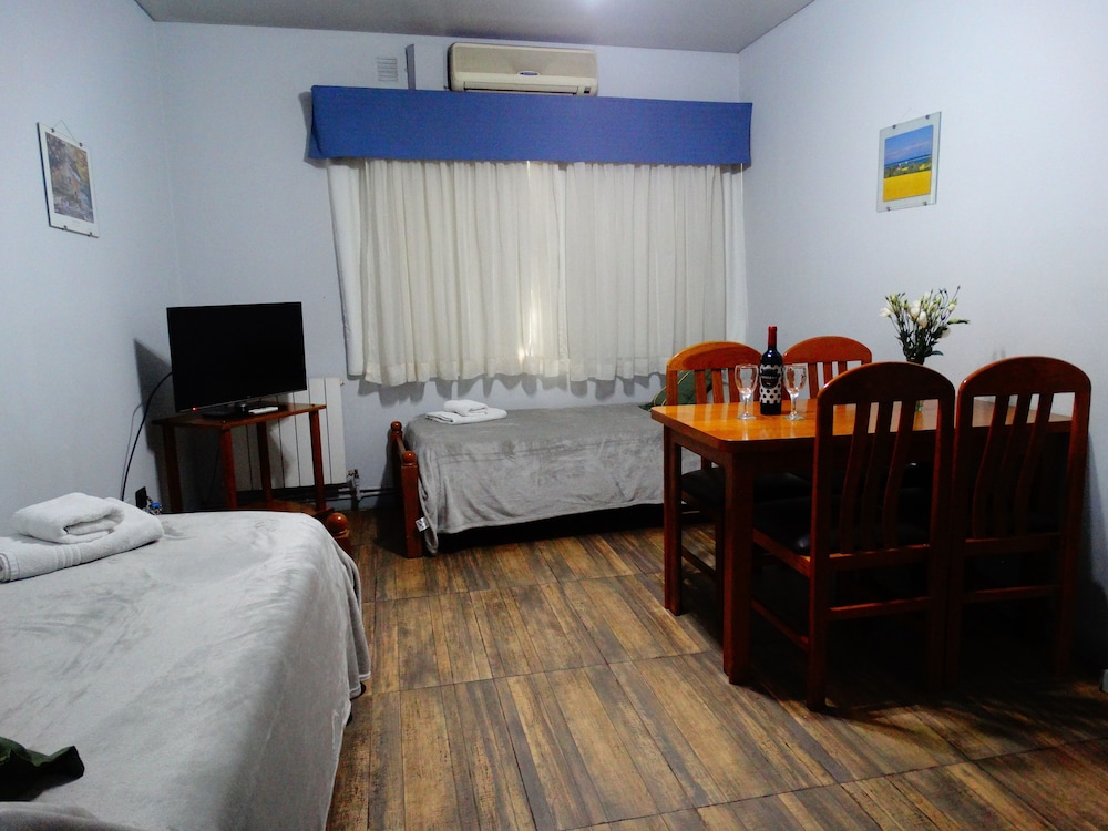 Family Apartment photo 3