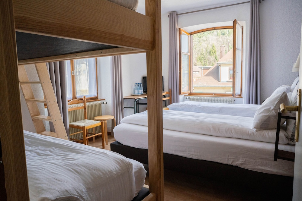Family Quadruple Room, 1 Bedroom photo 2