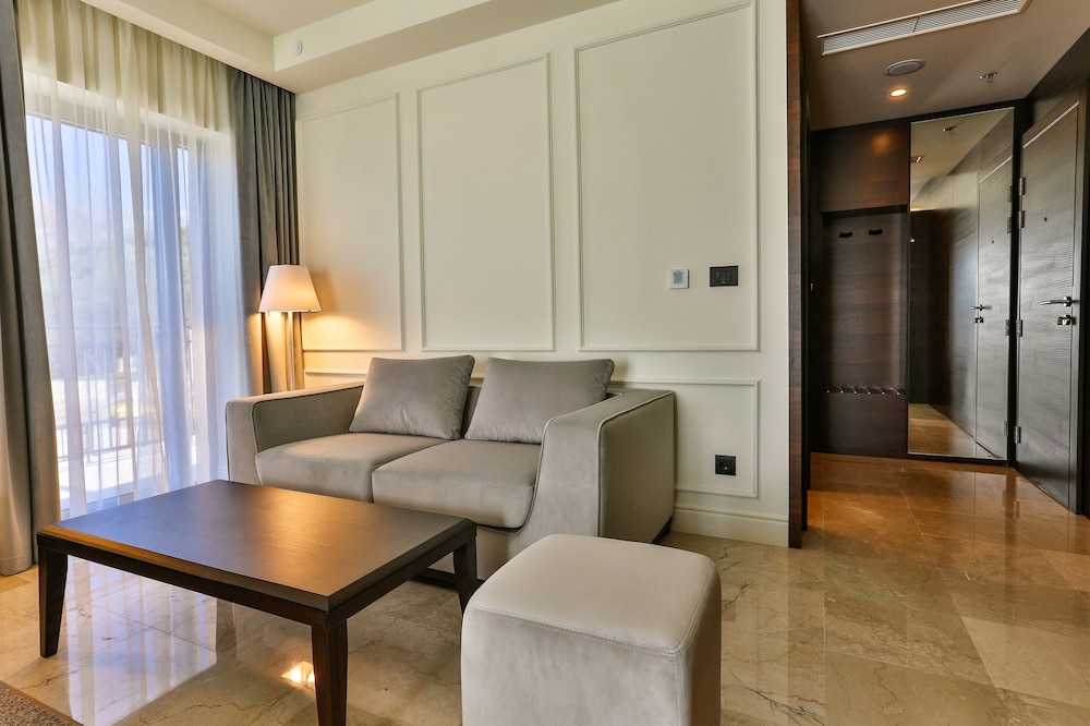 Deluxe Double Room, Sea View - Photo 4