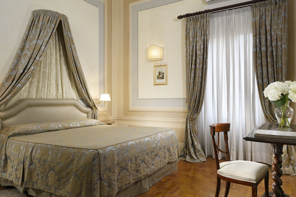 Suite photo 1