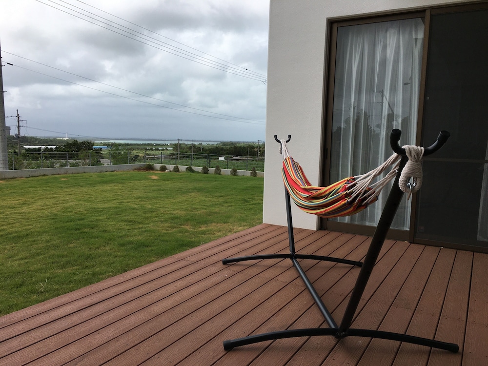 Private Vacation Home - Photo 10