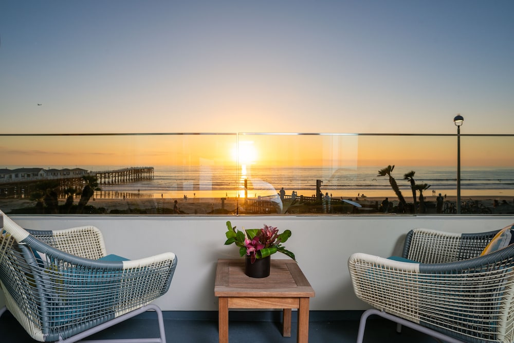 SURF PAD - Photo 5