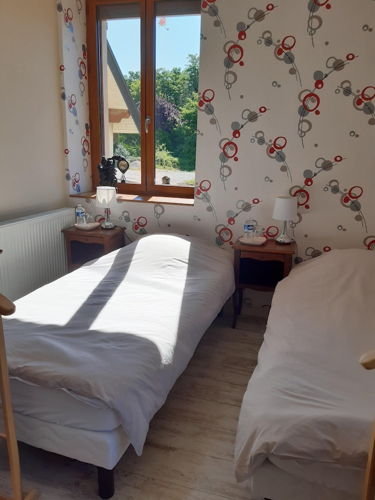 Family Quadruple Room, Ensuite, Garden View photo 3