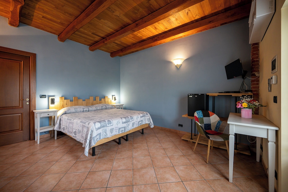 Basic Room, Patio, Ground Floor photo 2