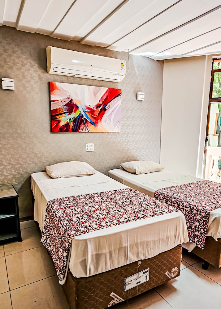 Standard Twin Room photo 1
