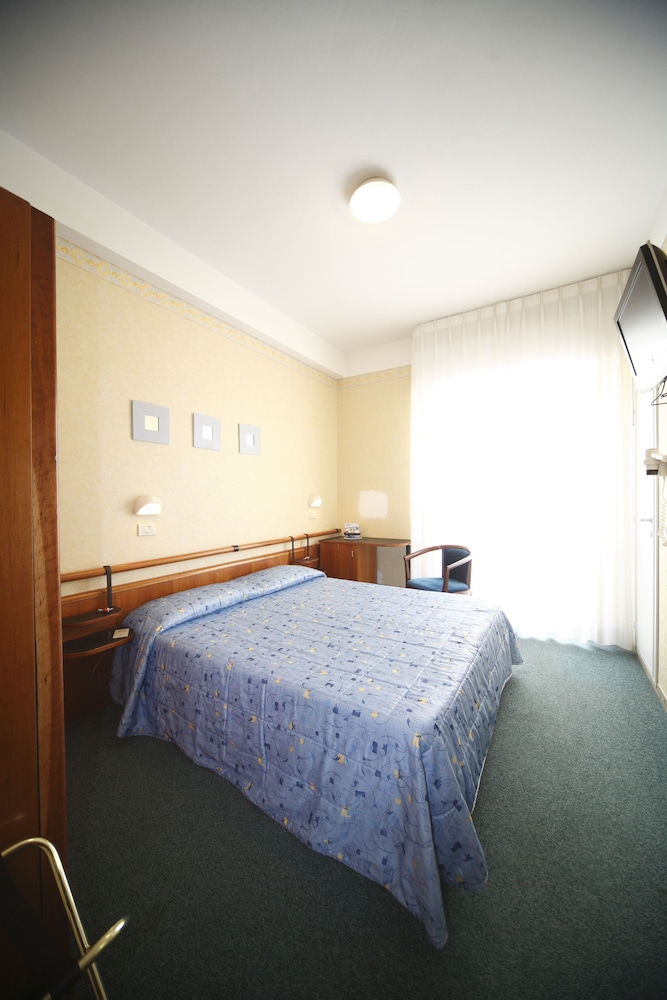 Double Room Single Use