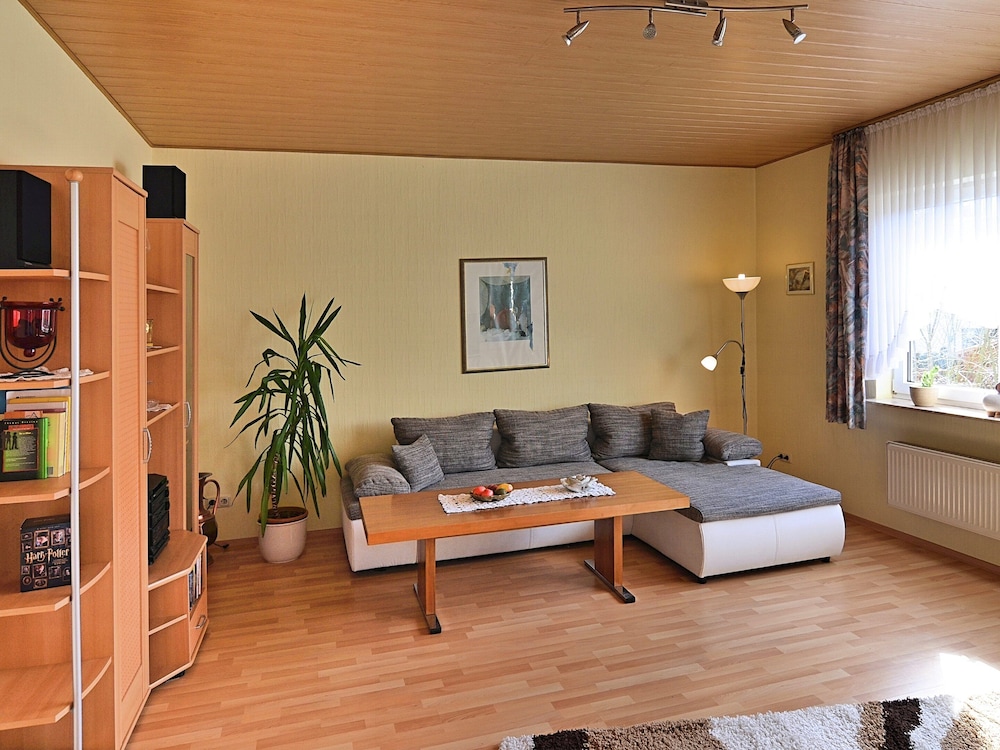 Apartment photo 2