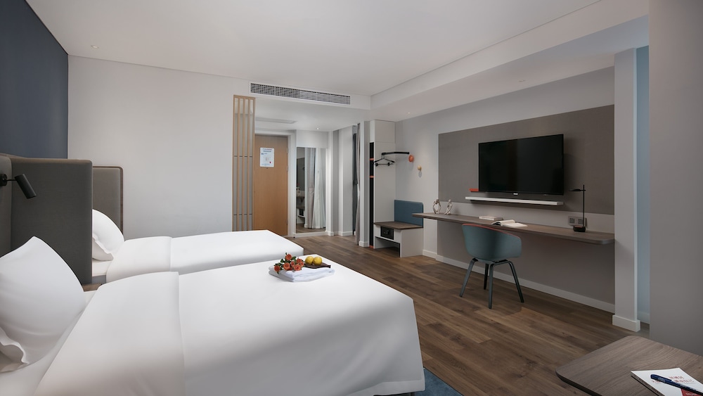 Standard Room, 2 Twin Beds - Photo 3