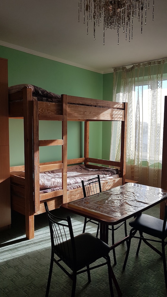 Shared Dormitory, Mixed Dorm, Shared Bathroom (6 Beds) photo 1