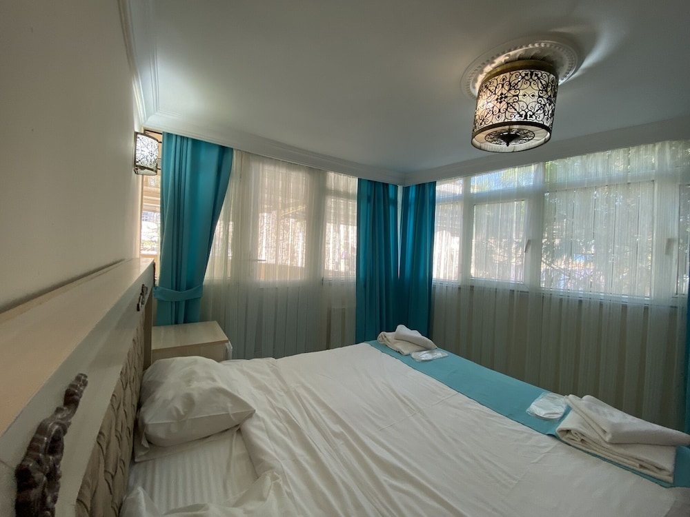 Classic Studio Suite photo 3