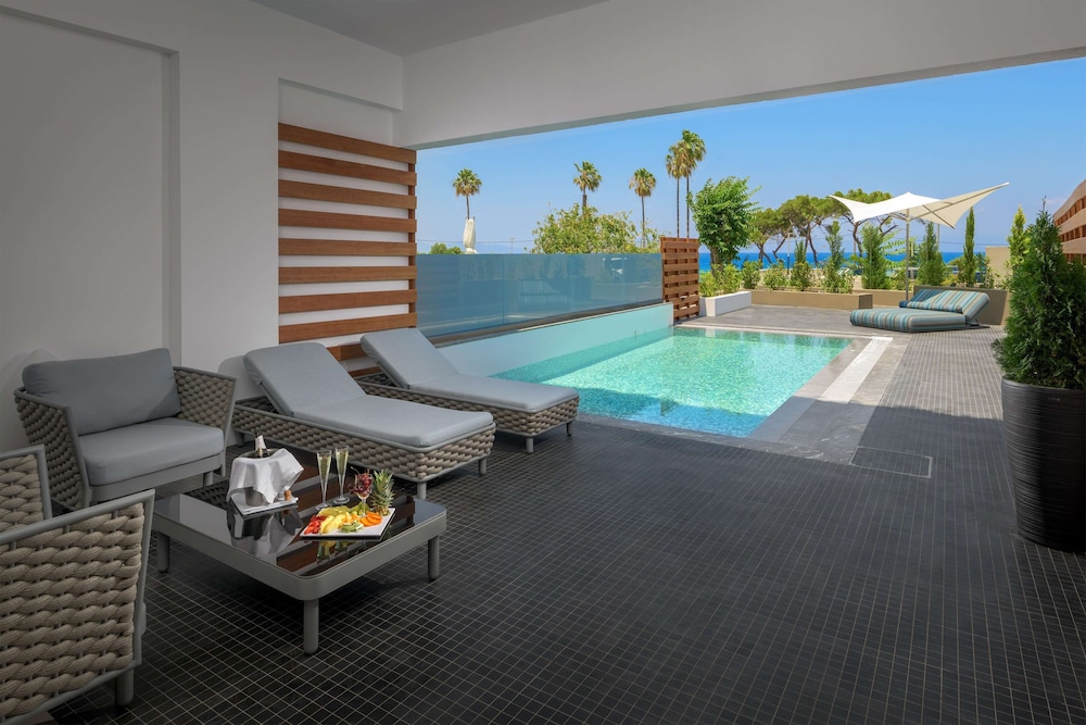 Superior Suite, Heated Private Pool (Adults Only)