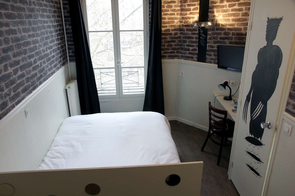 Double Room (Urban) photo 3