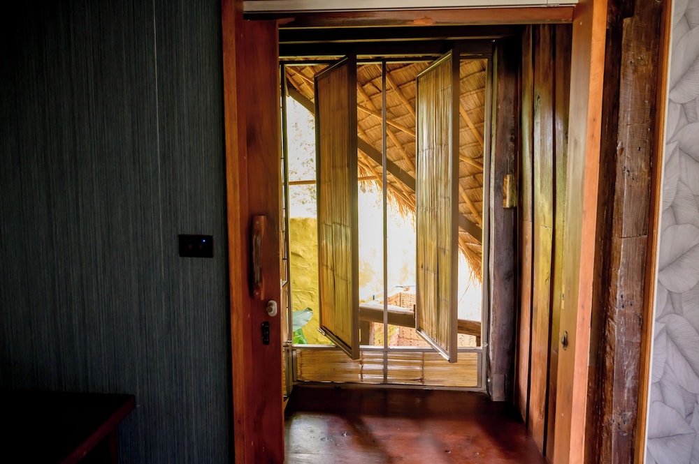 Bamboo Duplex Suite Villa 3 - Photo 2