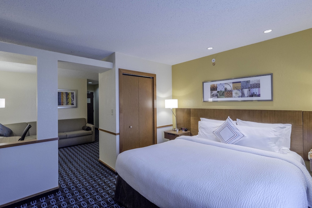 Suite, 1 King Bed