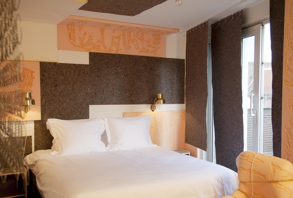 Suite, 1 Double Bed photo 1