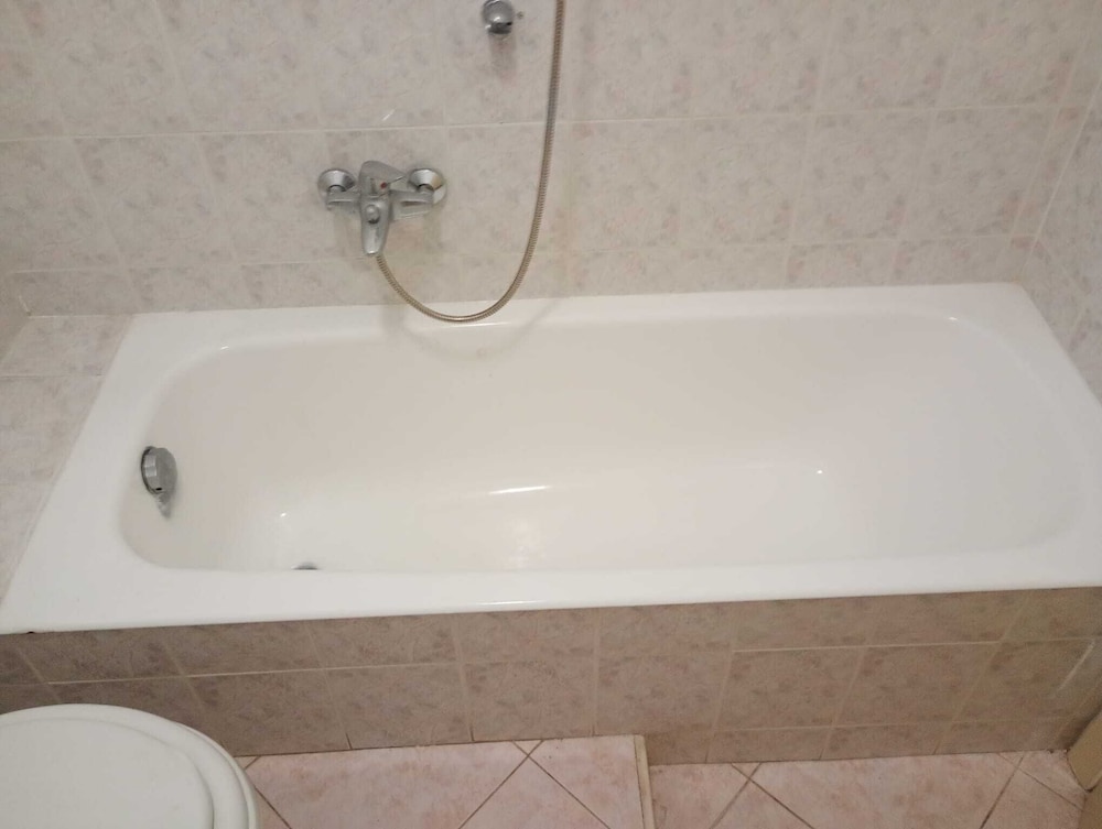 Deluxe Room, Hearing Accessible, Partial Sea View photo 1