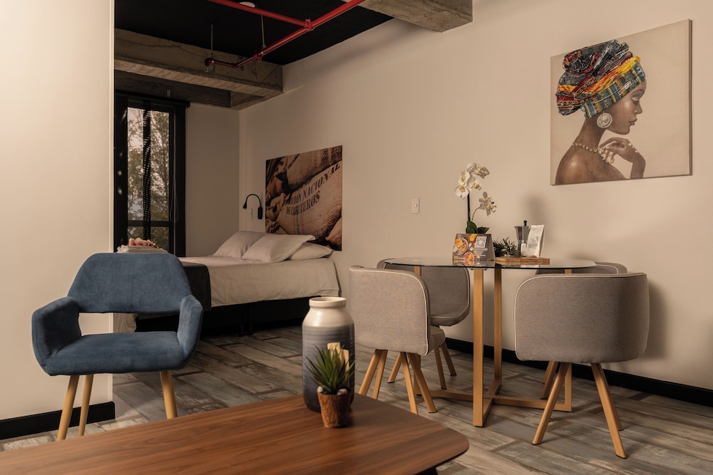 Triple Room, City View