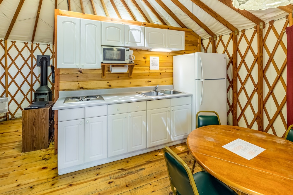 Tent, Non Smoking, Kitchenette (Yurt Hideaway, No Pets) photo 2