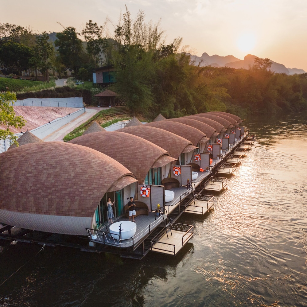 Luxury Villa, River View photo 3