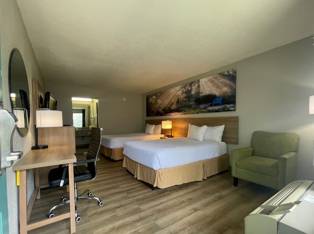 Room, 2 Double Beds, Non Smoking (Second Floor)