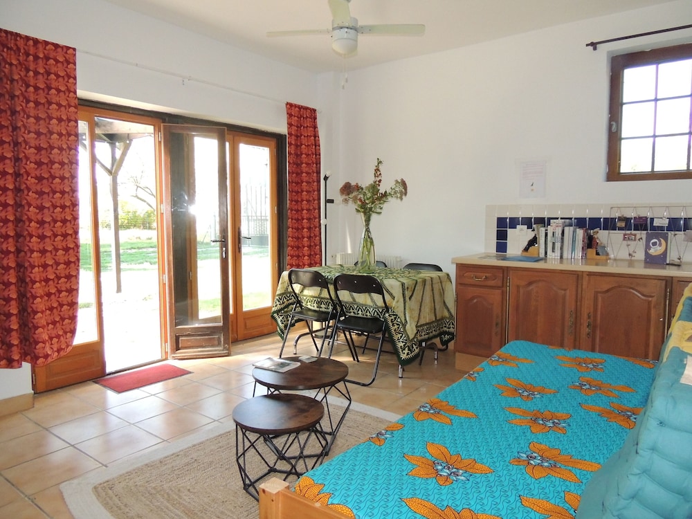 Basic Triple Room (Cocoon) photo 3