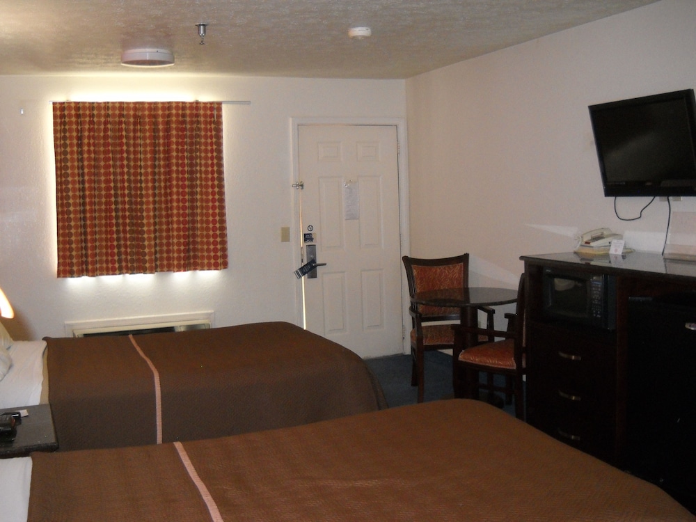 Room, 2 Double Beds, Non Smoking photo 1