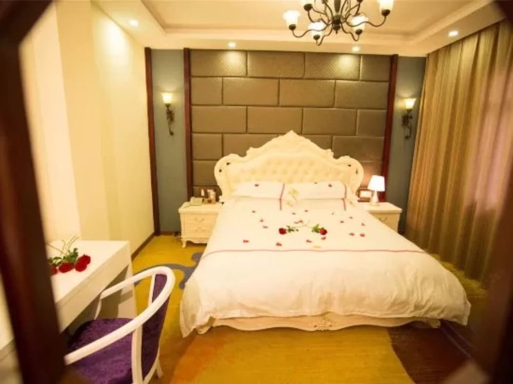 Deluxe Double Room photo 3
