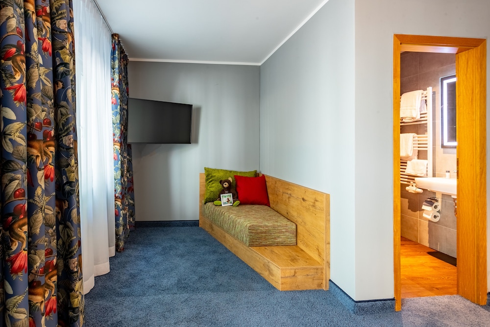 Basic Single Room photo 2