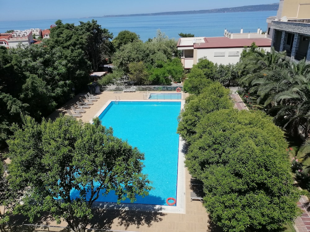 Deluxe Double Room, 1 King Bed, Sea View - Photo 7