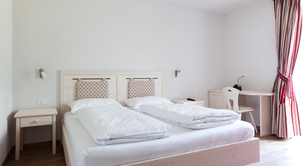 Superior Triple Room, Balcony, Valley View photo 2