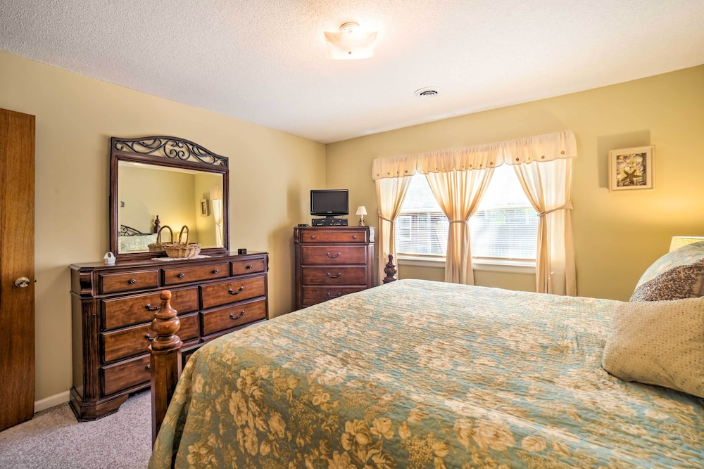House (2 Bedrooms) photo 2