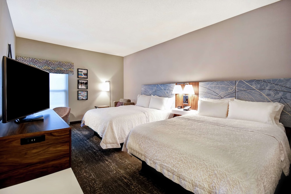 Room, 2 Double Beds, Non Smoking - Photo 3