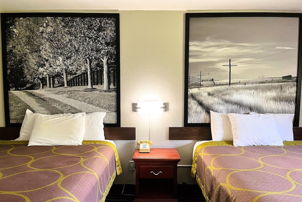 Room, Multiple Beds, Non Smoking photo 3