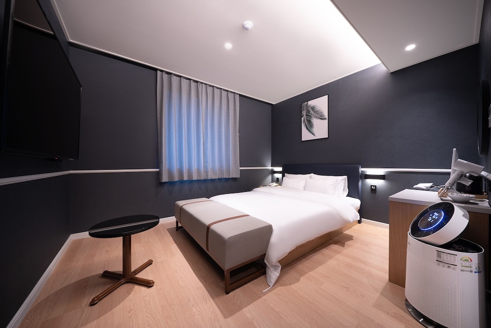 Standard Room (A) photo 1