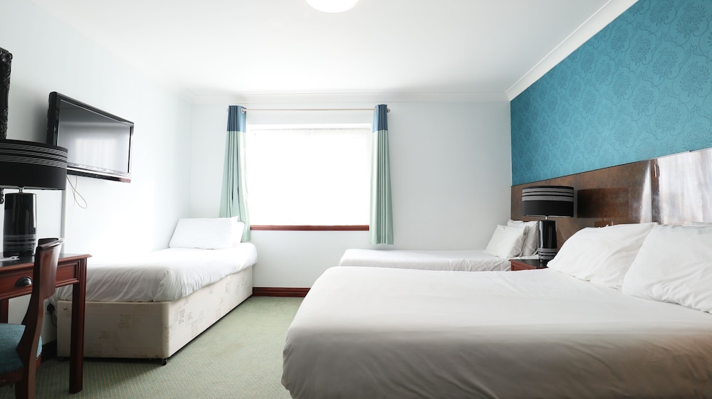 Executive Quadruple Room, 1 Bedroom photo 2