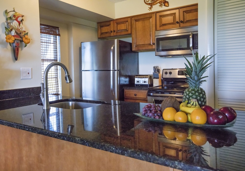 Suite, Multiple Beds, Ocean View (Standard Two Bedroom Ocean View Suite) - Photo 9
