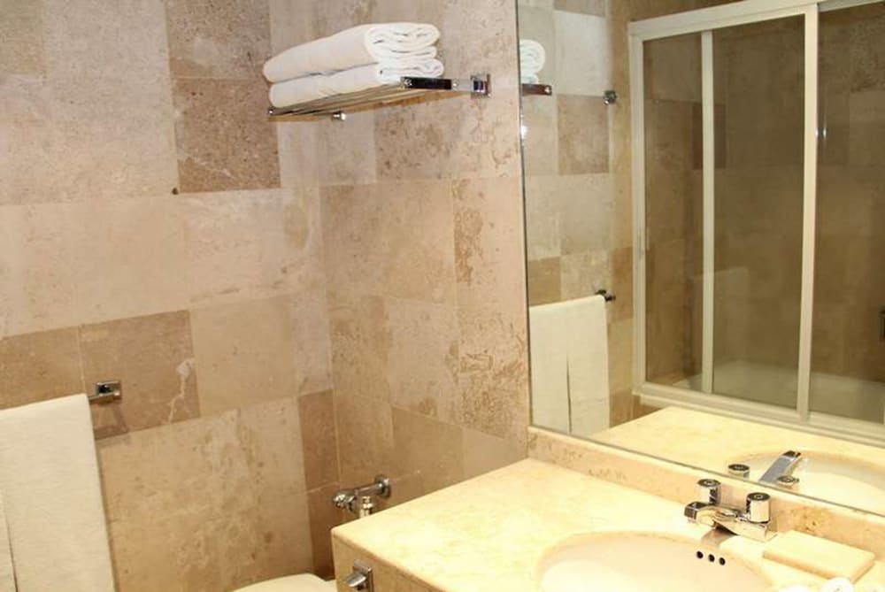 Hotel Sevilla — photo 80