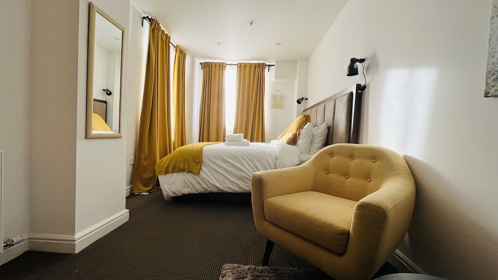 Superior Apartment, 1 Double Bed With Sofa Bed photo 2