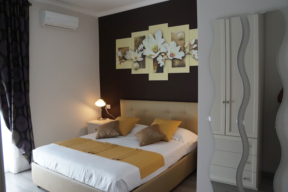 Deluxe Double Room, Balcony photo 3
