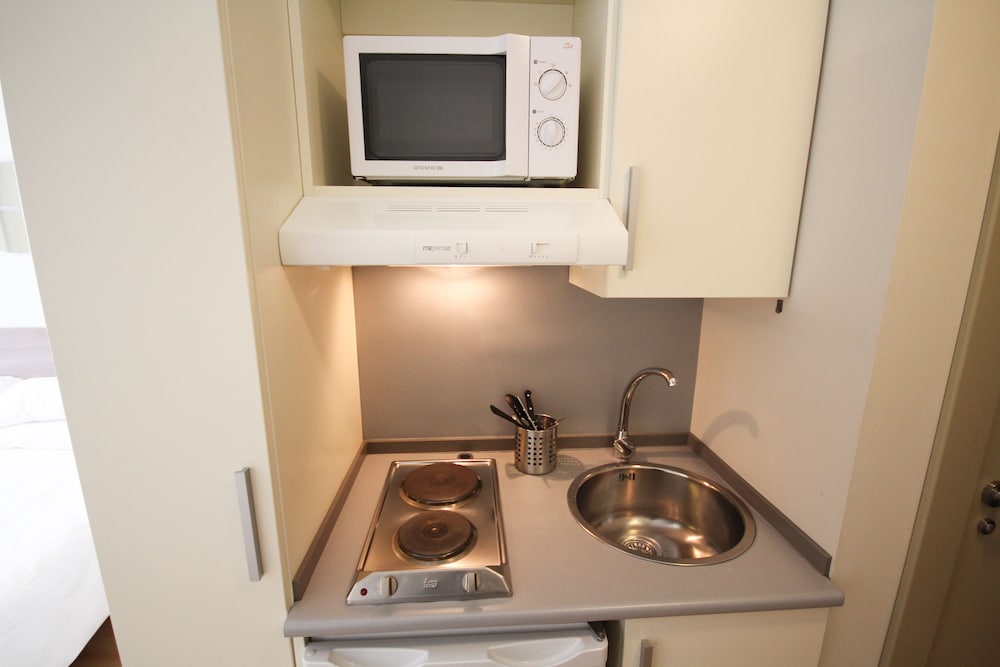 Standard Room, Kitchen - Photo 5
