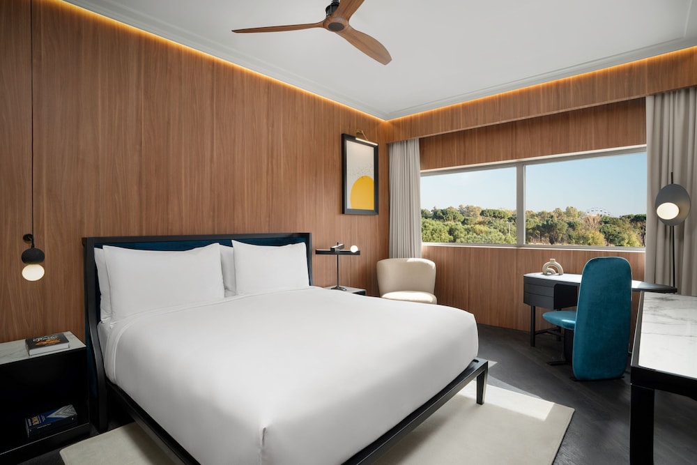 Classic Room, 1 King Bed