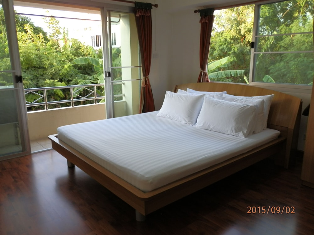 Basic Double Room photo 1
