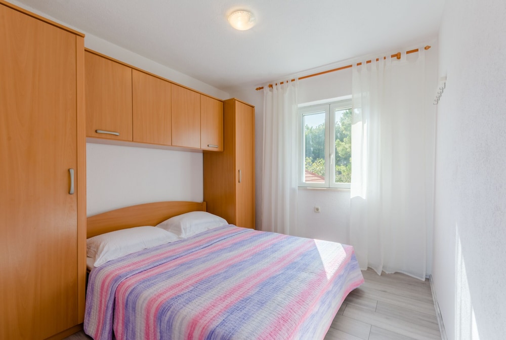 Apartment (Two Bedroom Apartment Carla) photo 1