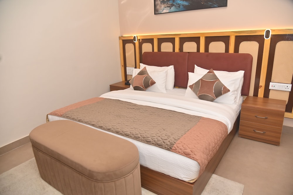Luxury Room