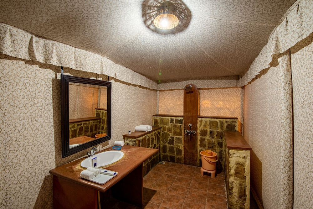 Luxury Tent photo 2